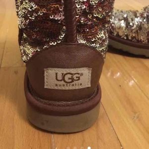 Uggs!!